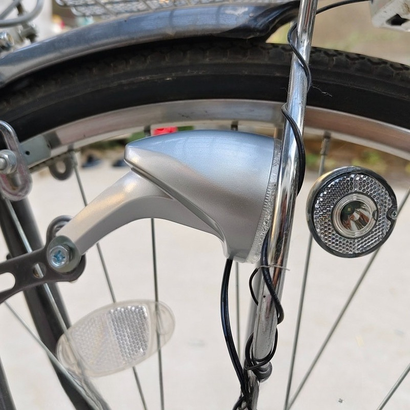 Luce a induzione per mozzo bic - Mountain Biking Japan recensione e prezzo